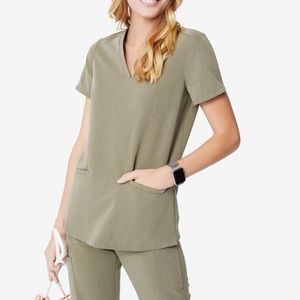FIGS Heather Olive Casma Scrub Top